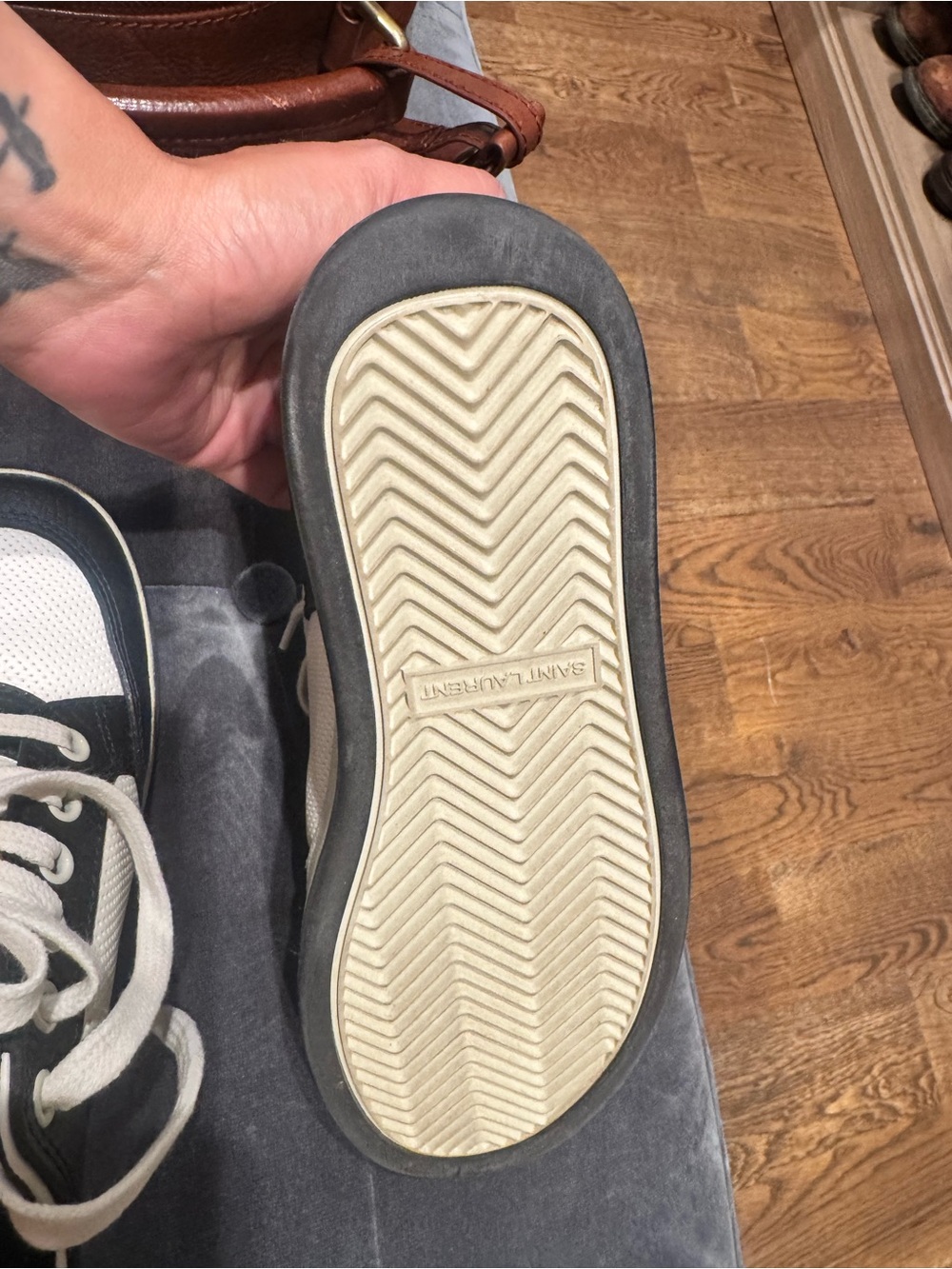 Saint Laurent Black and Cream Athletic Sneakers with Gold Logo - Picture 3 of 5